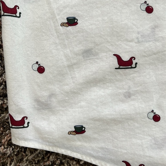 Penguin by Munsingwear, White Christmas Button Down Shirt, Size Large, Holiday - Picture 9 of 12